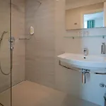 Hotel Bor