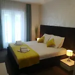 Bor Hotel 3*