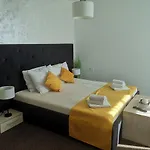 Hotel Bor 3*