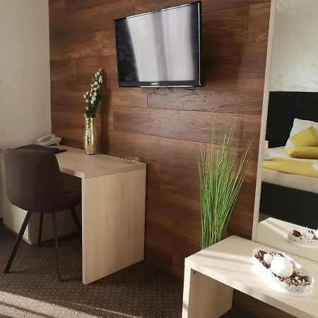 Bor Hotel