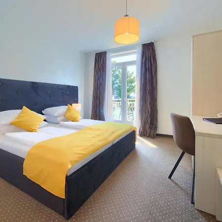 Bor Hotel