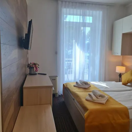 Bor Hotel