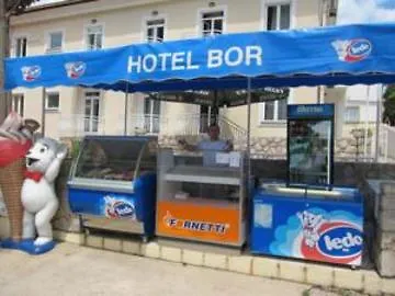 Bor Ξενοδοχείο