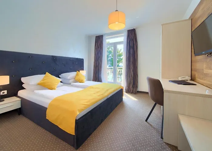 Bor Ξενοδοχείο