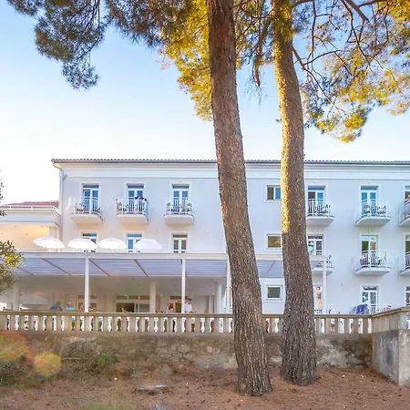 Bor Hotel